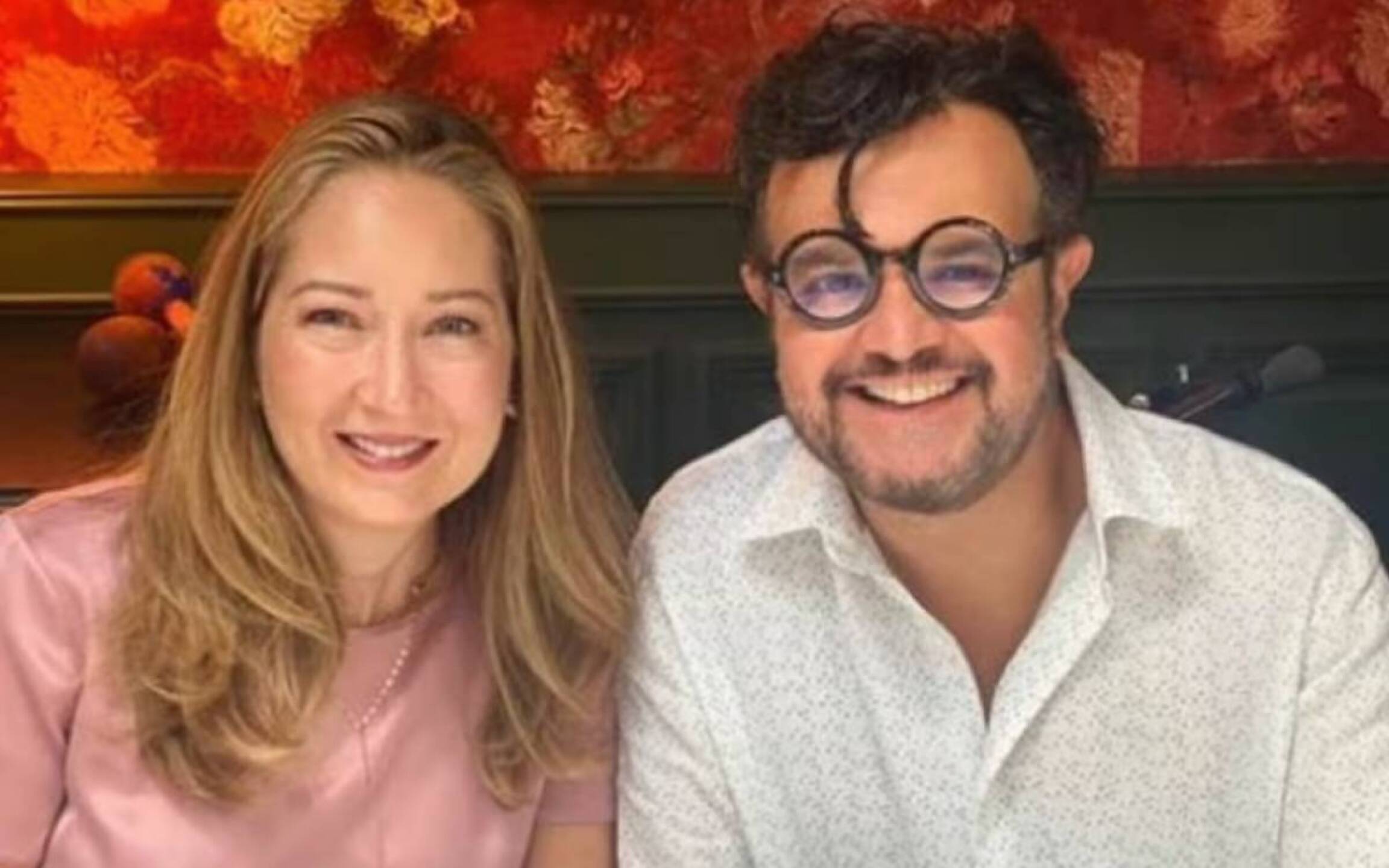 Aleks Syntek y su esposa