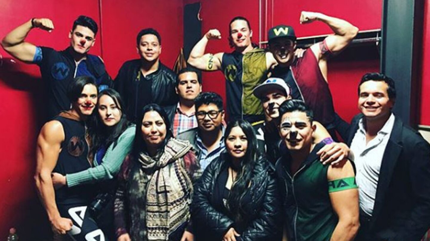 El mango relajado primer éxito de los Wapayasos