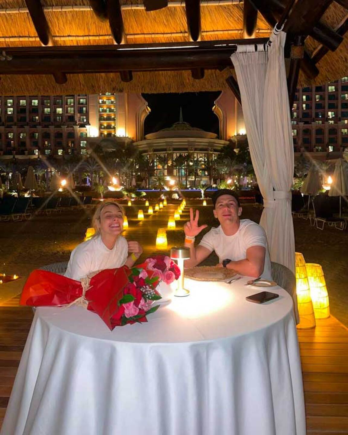 Lele Pons y Guaynaa disfrutan de una lujosa luna de miel en el hotel Hilton de Dubai