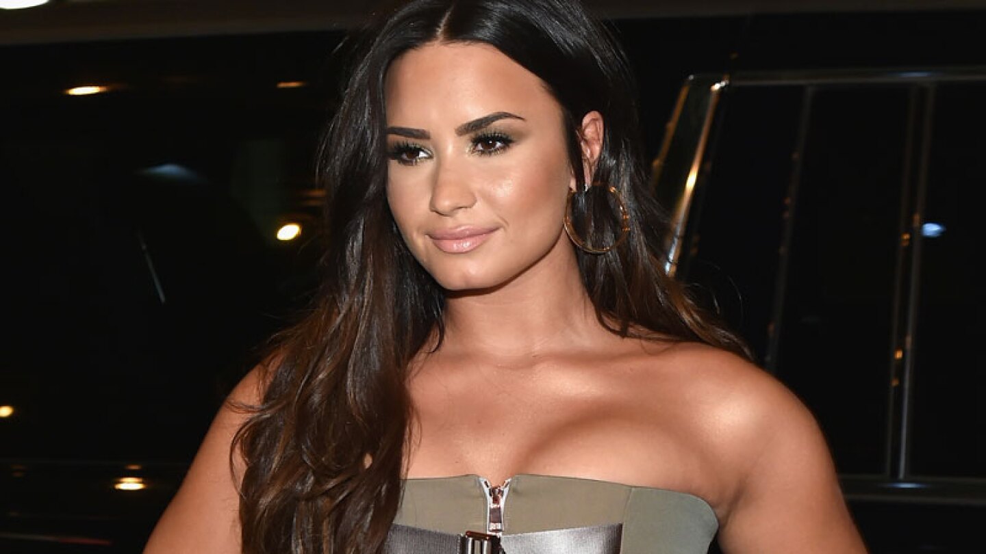 Demi Lovato comparte sexy fotografía