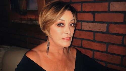 Sylvia Pasquel lanza mensaje