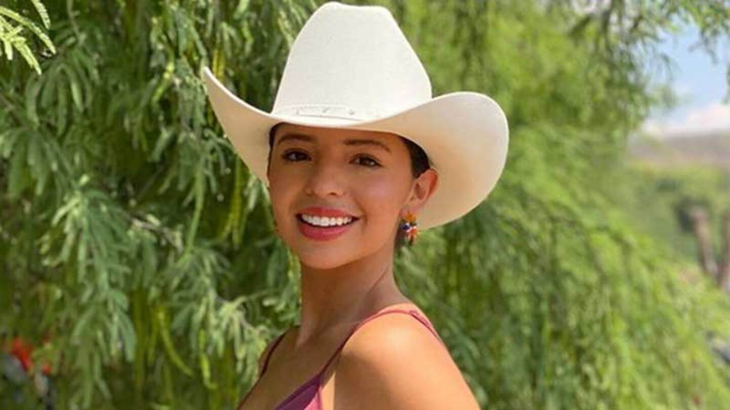 Ángela Aguilar revela cómo la llaman de cariño