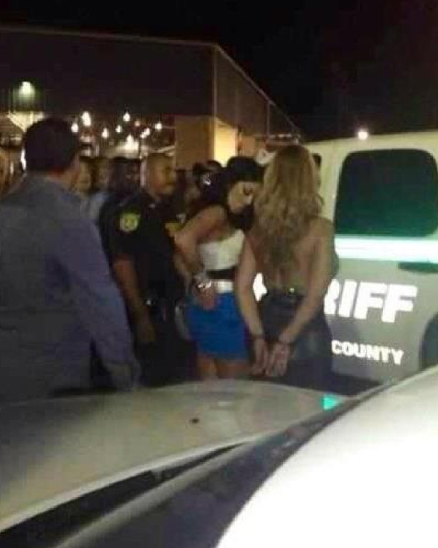 Marisol y Vicky Terrazas pasaron una terrible noche tras las rejas.
