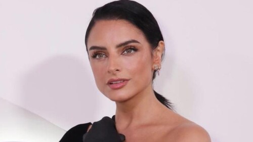 Aislinn Derbez se defiende de las críticas