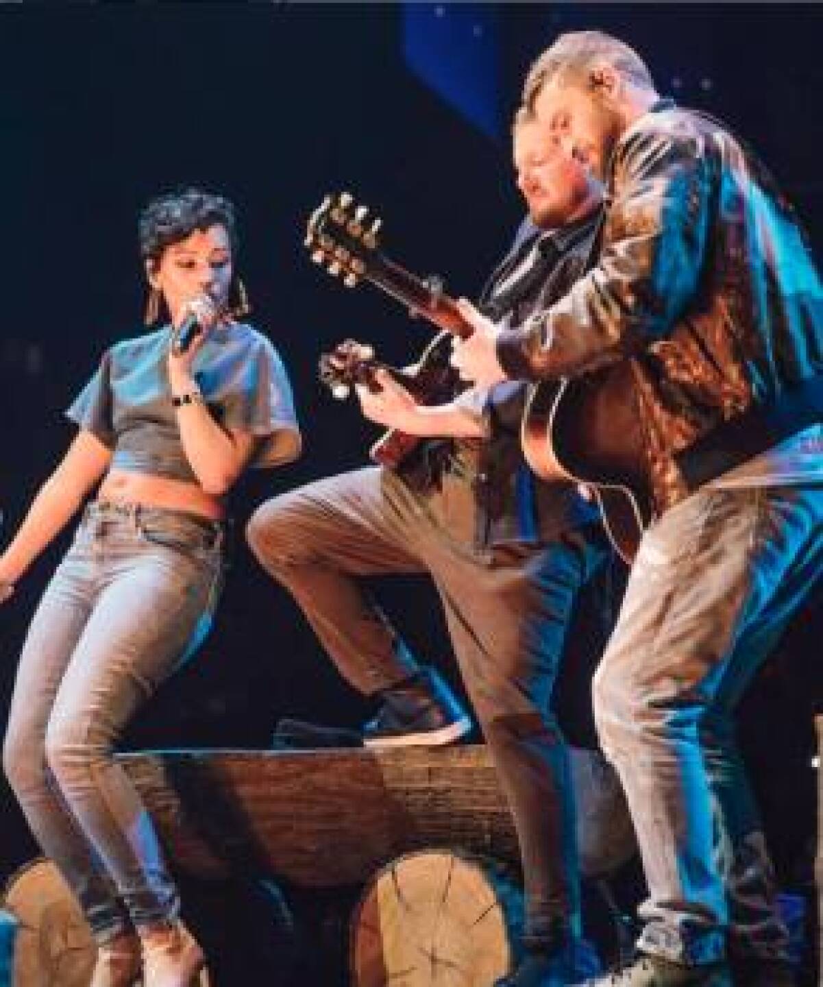 Justin Timberlake despide a su corista