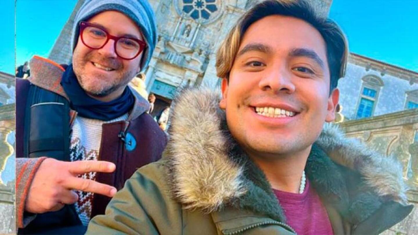 Mauricio Mancera balconea a Ricardo Peralta tras viaje a Europa; comparte las desventajas de viajar con él