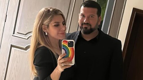 Esposo de Karla Panini le dedica romántico mensaje