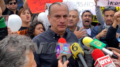 Patricio Cabezut manifestación por sus hijas