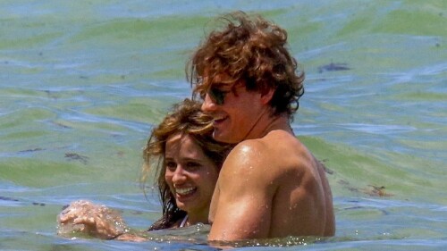 Camila Cabello estaría saliendo con un chico parecido a Shawn Mendes