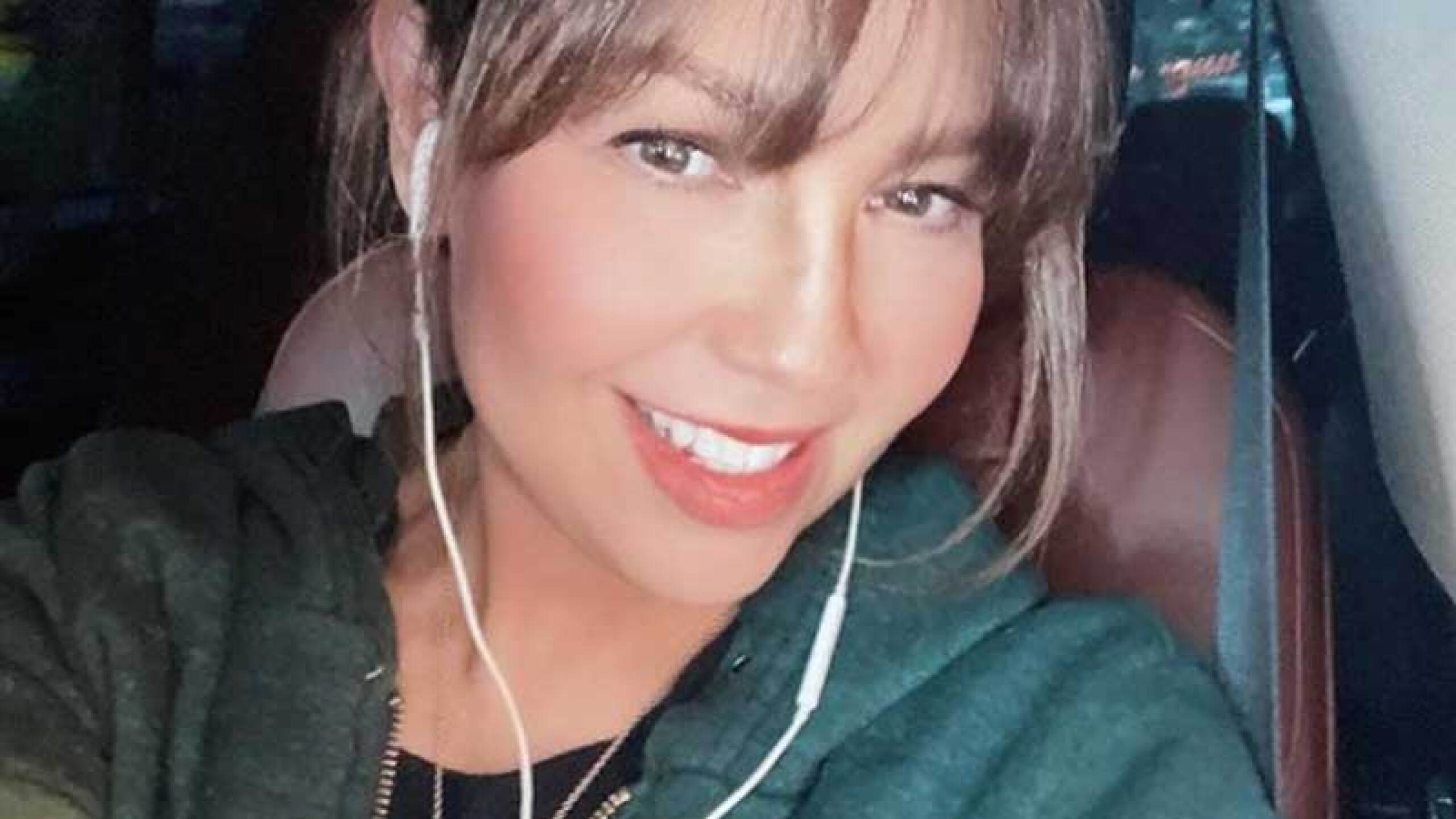 Thalía mostró lo Navideña que es