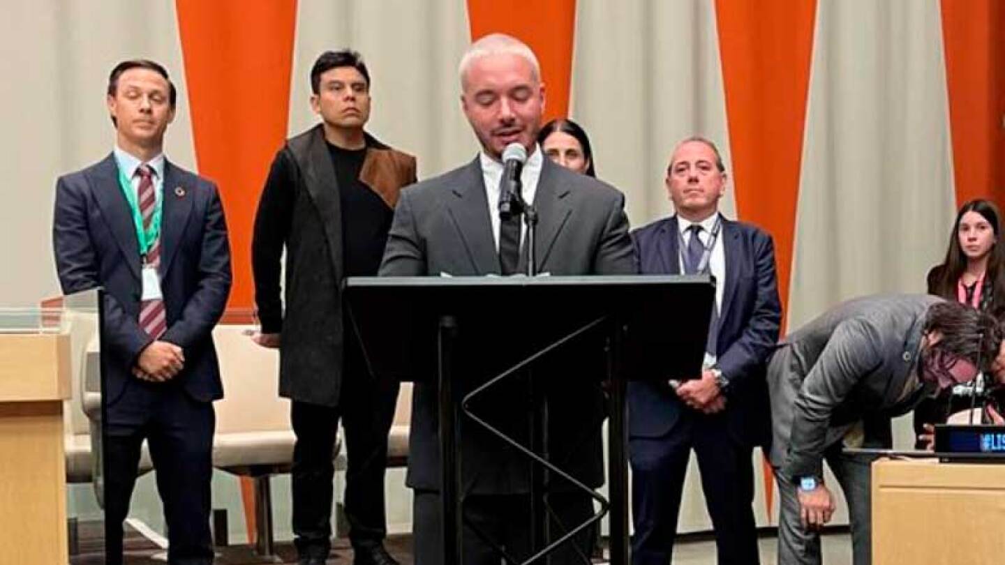 J Balvin recibe premio de la ONU por su aporte a la salud mental