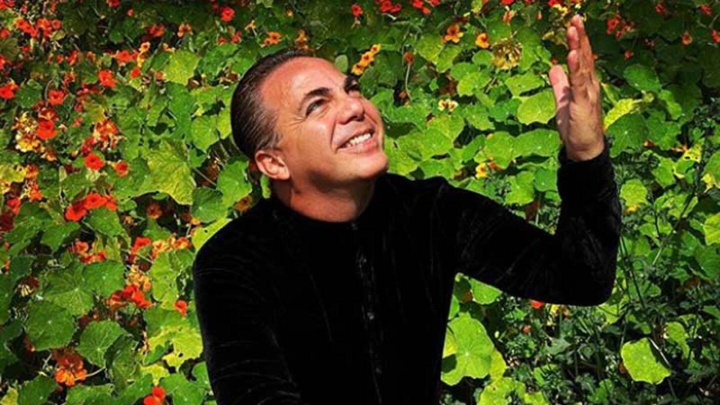 Cristian Castro y su abuela