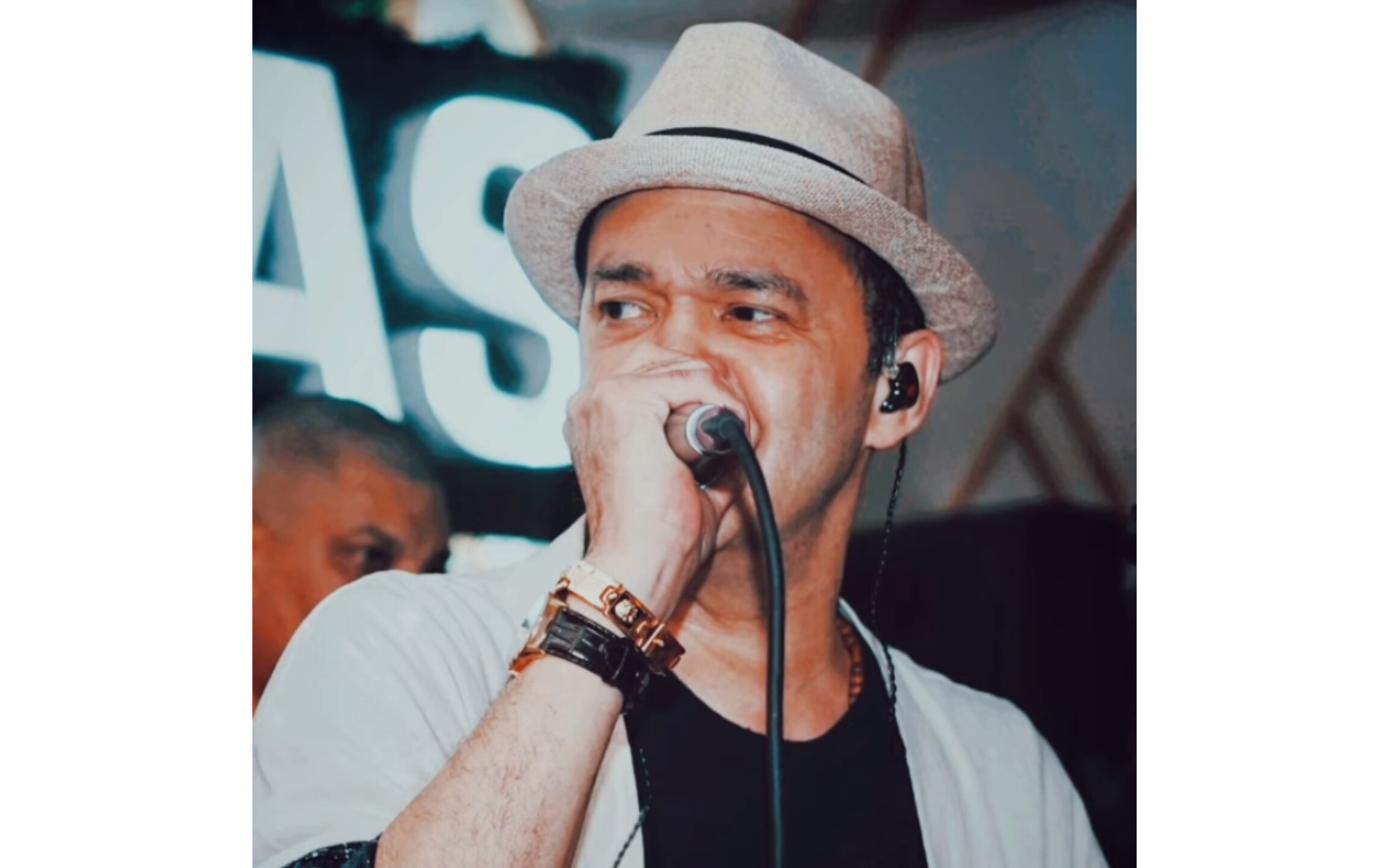 Alex Bueno