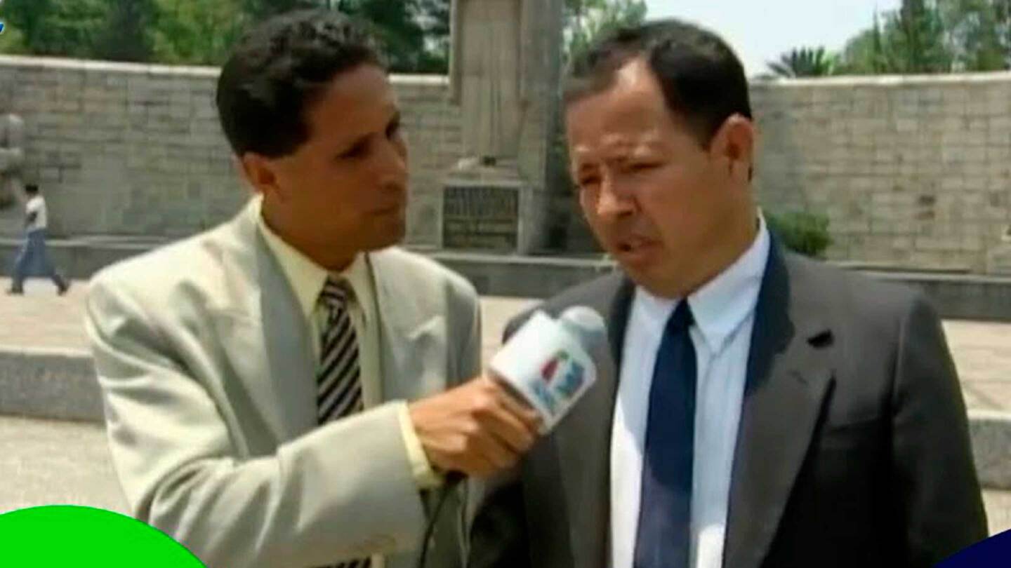 Compañero de Sammy, ahora es mesero y redes culpan a Derbez