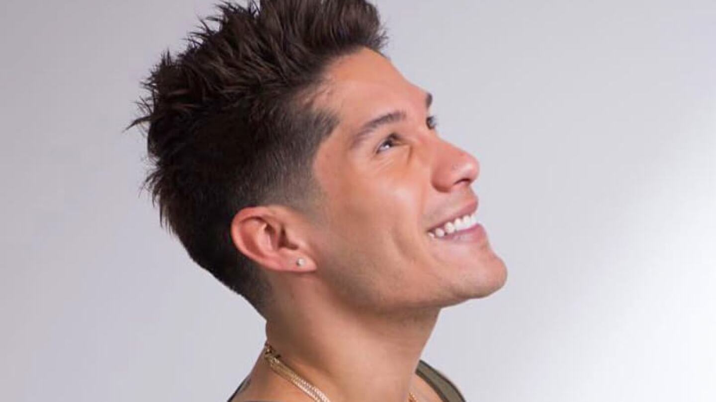 Chyno Miranda reaparece en redes sociales