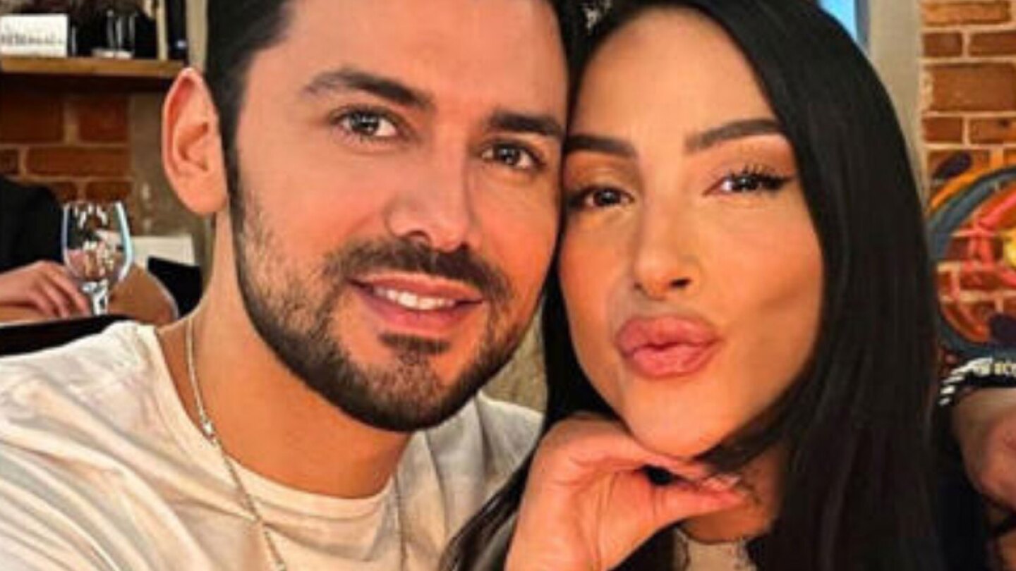 Miguel Martínez y María Chacón son novios