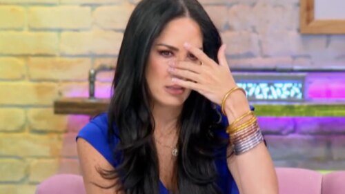 Joanna Vega-Biestro llorando en Sale el sol