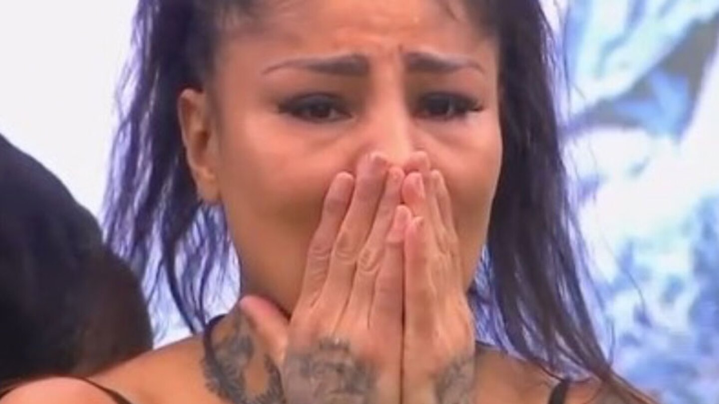 Barby Juárez fraude