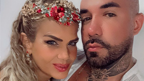 Niurka Marcos y Bruno Espino posan enamorados tras anunciar su boda en 2026.