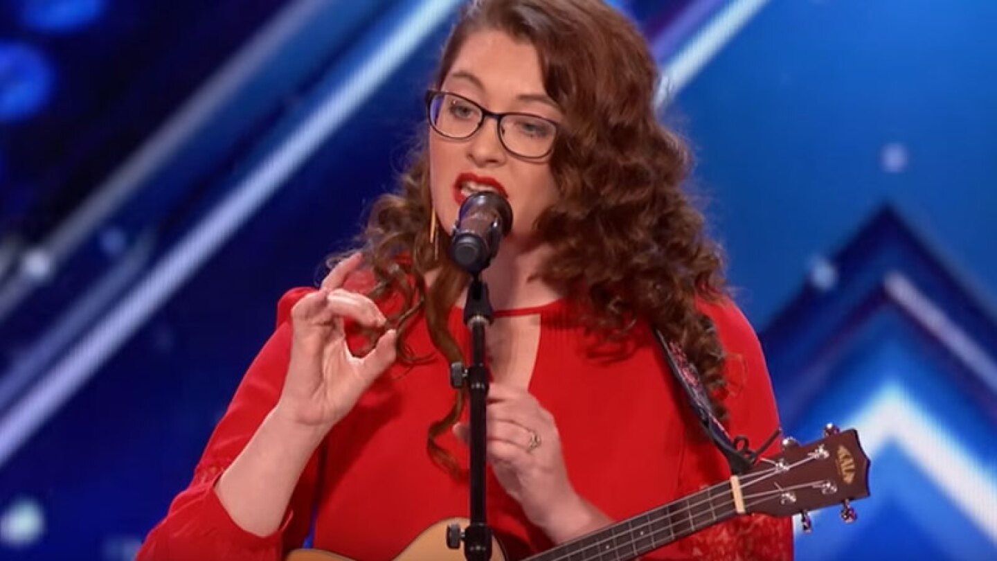 Mandy Harvey n.