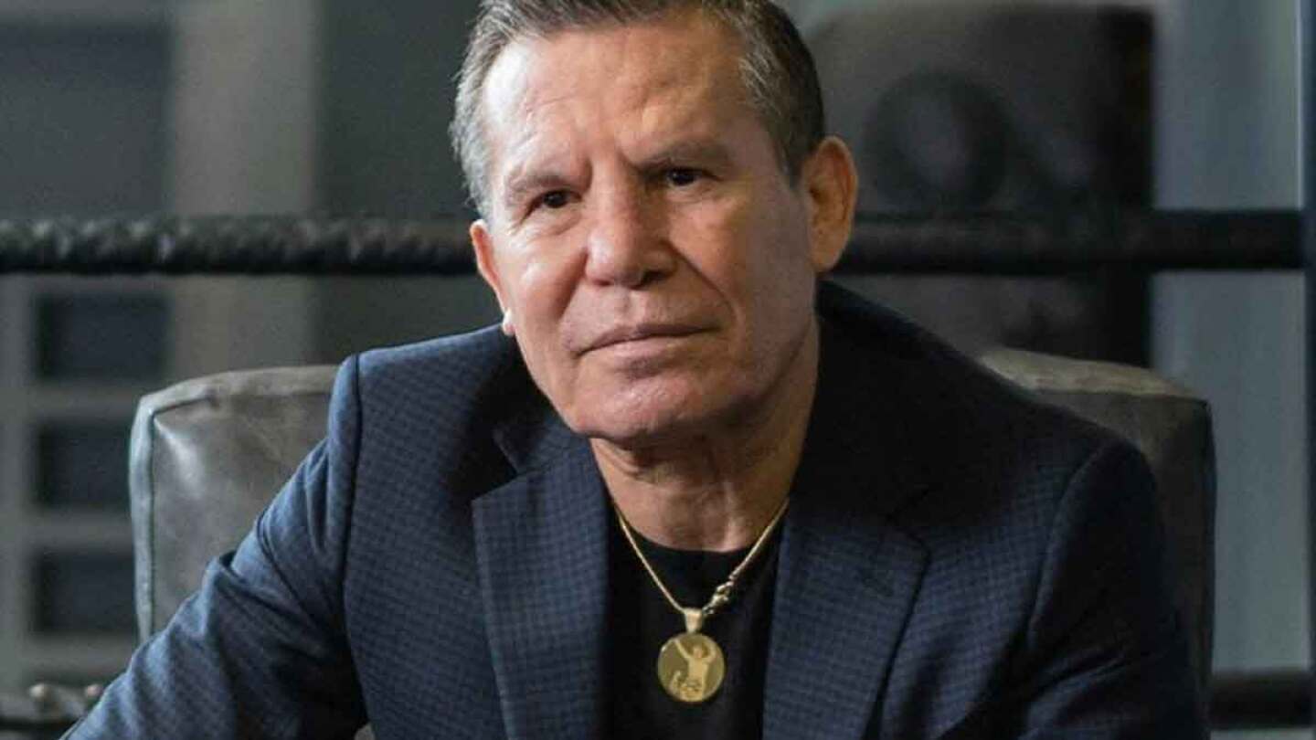 Julio César Chávez insulta