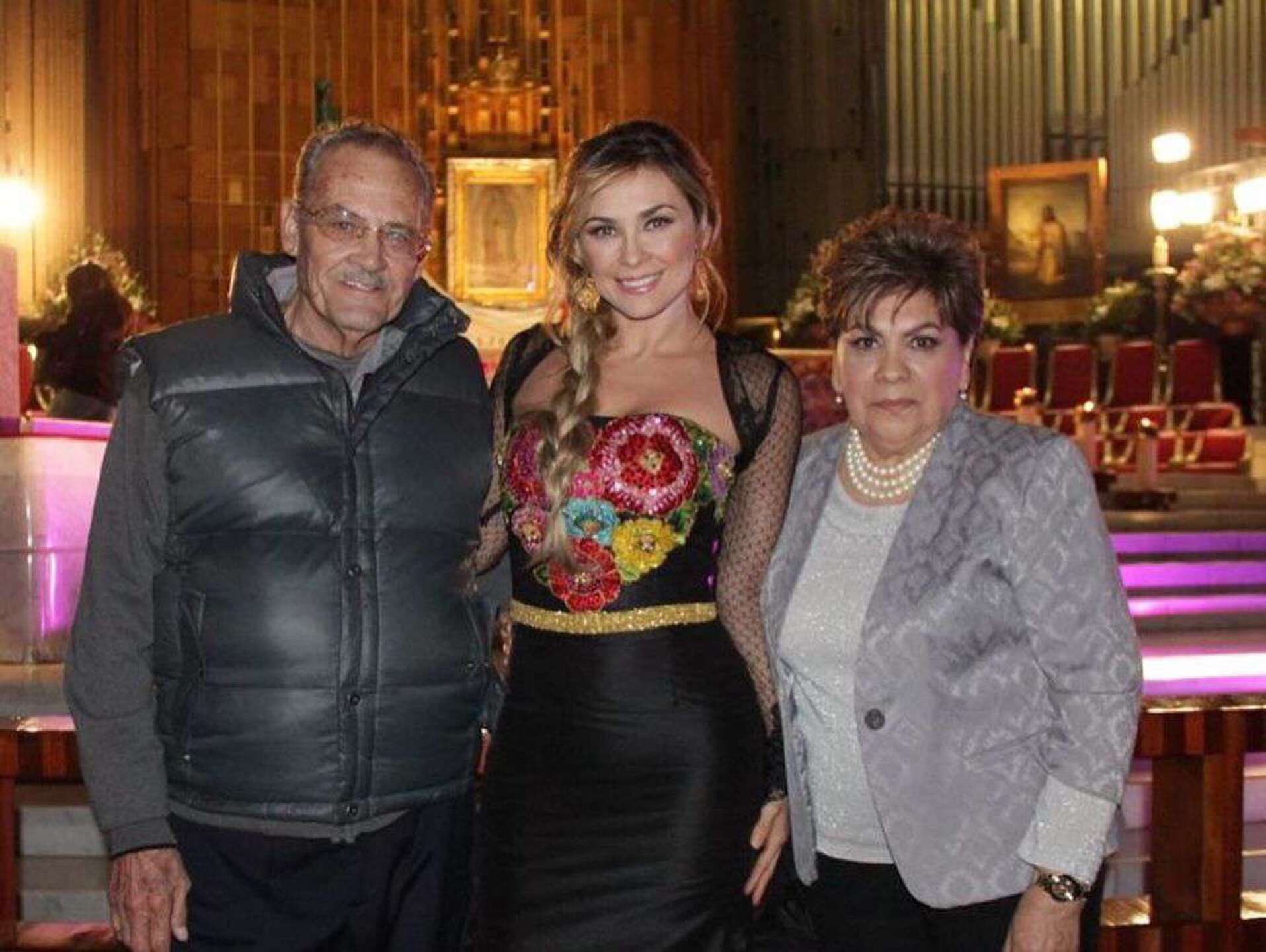 Aracely Arámbula pasará una agridulce Navidad sin su padre: "todo va a ser diferente"