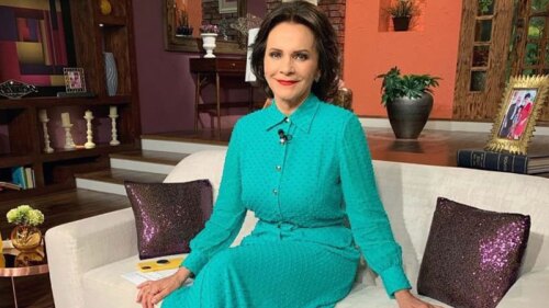 pati chapoy llega a el heraldo adiós tv azteca