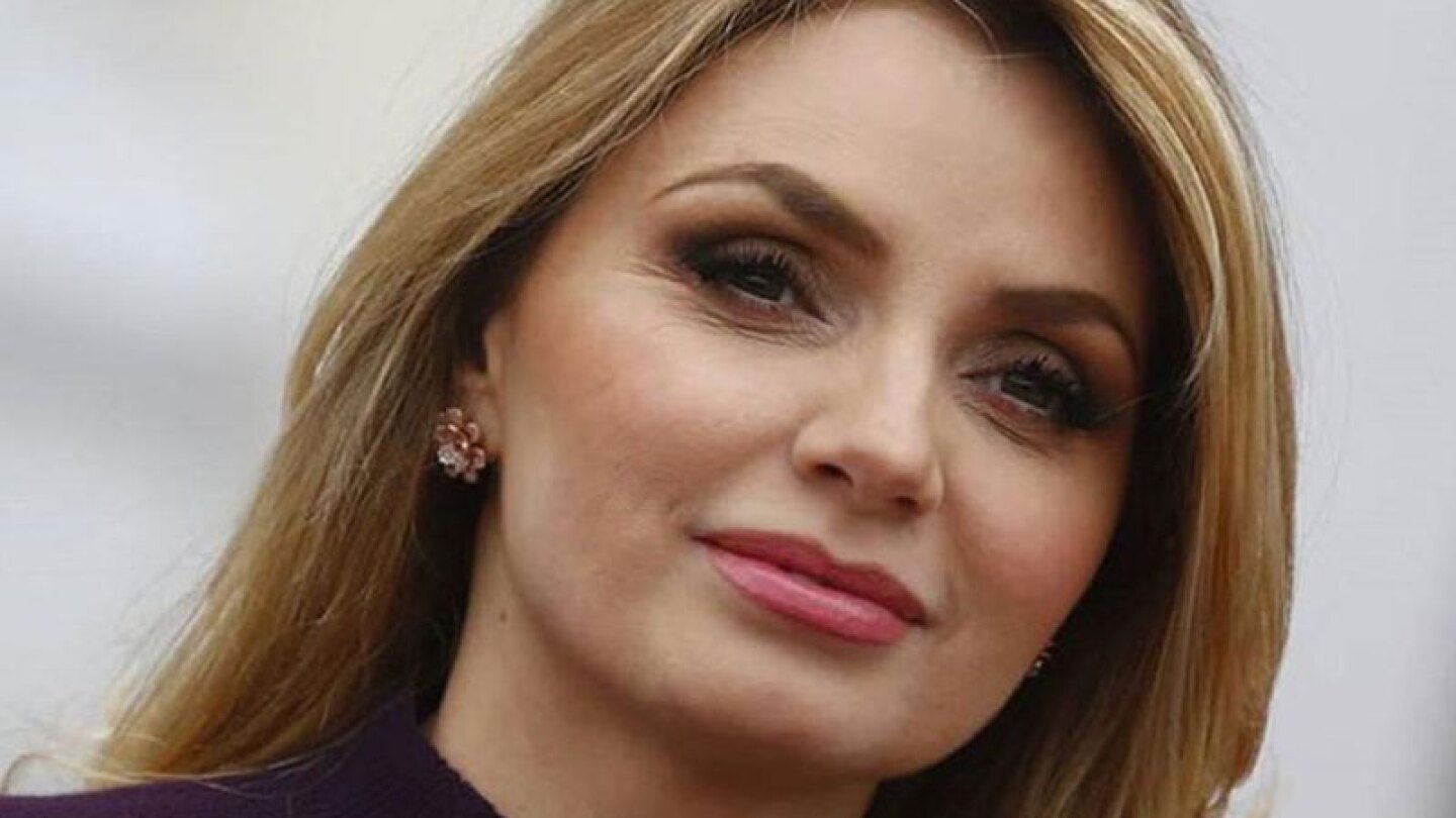 Angélica rivera empresa fachada