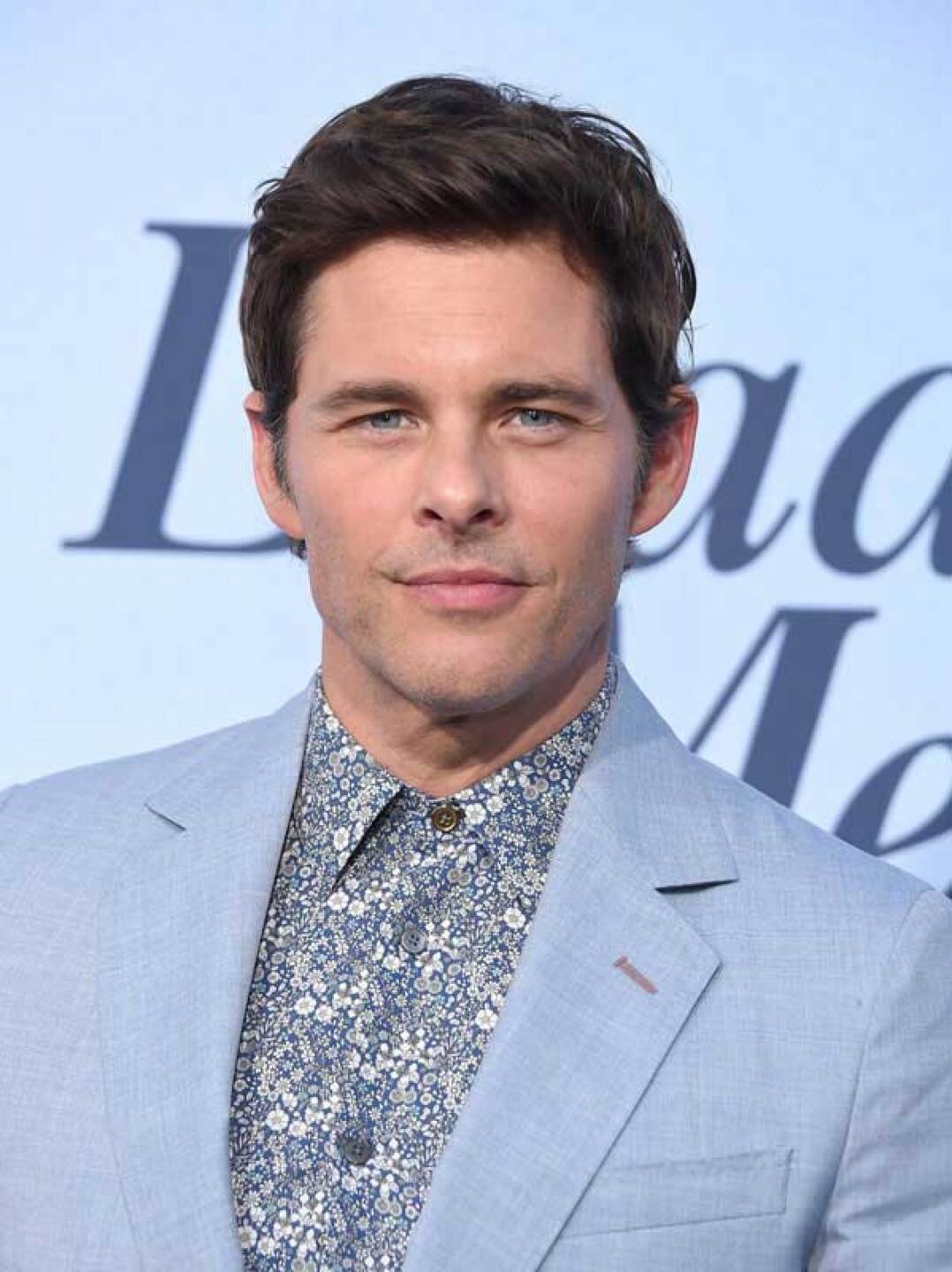 Eiza González llega a la fiesta navideña de Leo DiCaprio ¿romance con James?