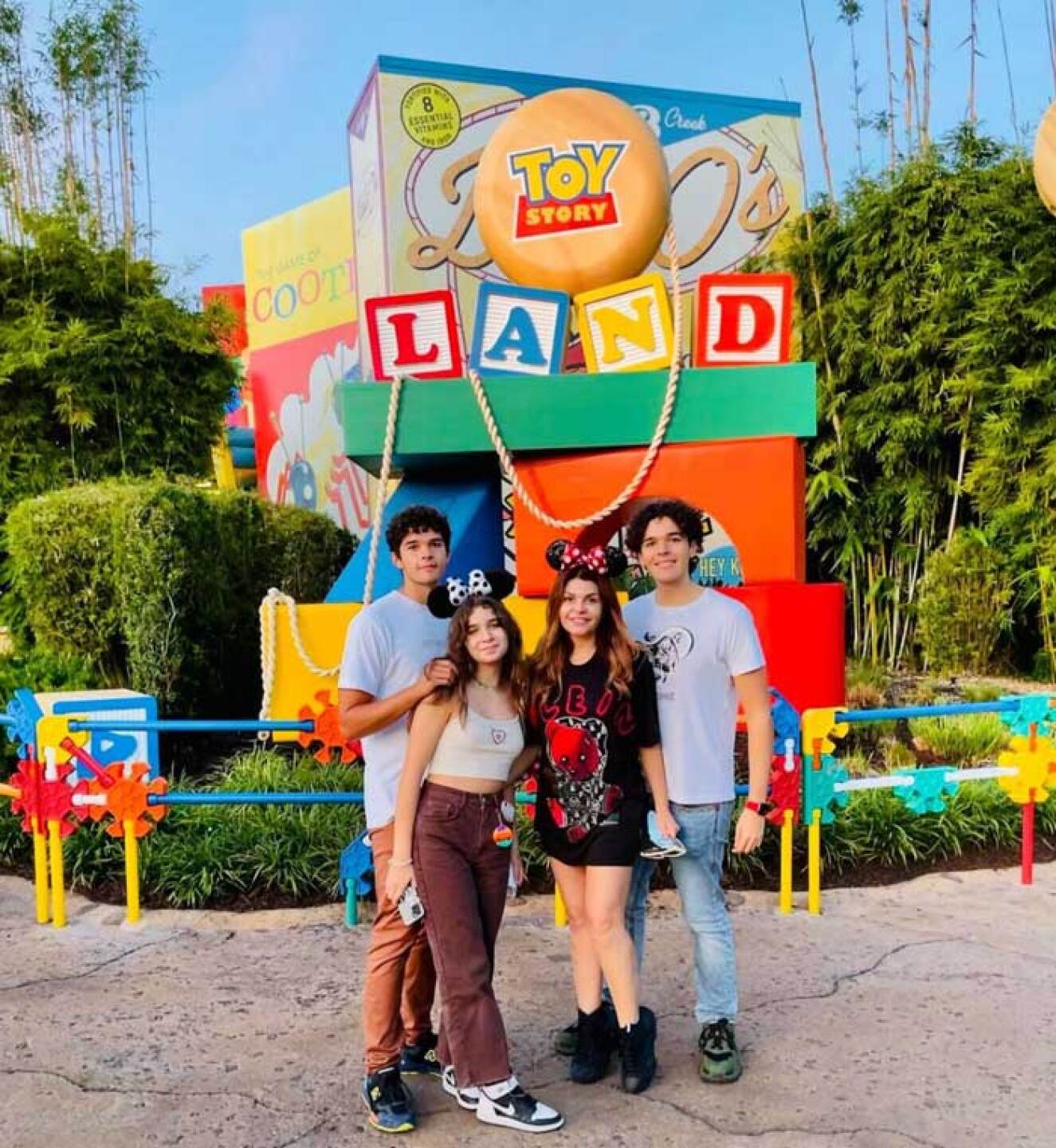Itatí Cantoral disfrutó unas breves vacaciones con su familia