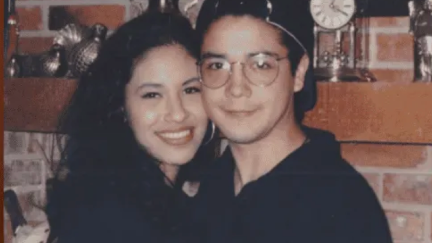 Selena Quintanilla y esposo.png