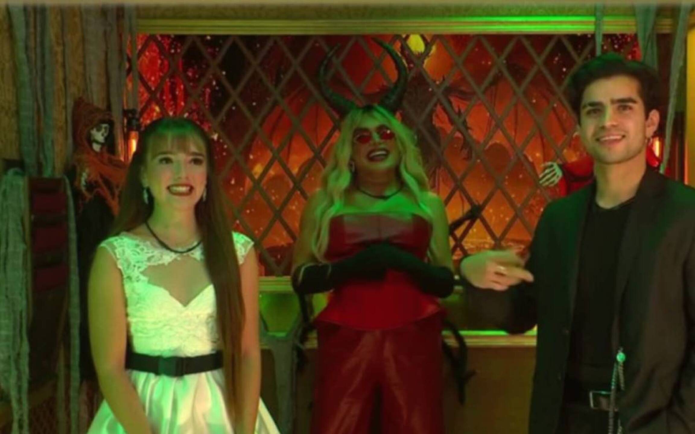 Elaine Haro y Aarón Mercury