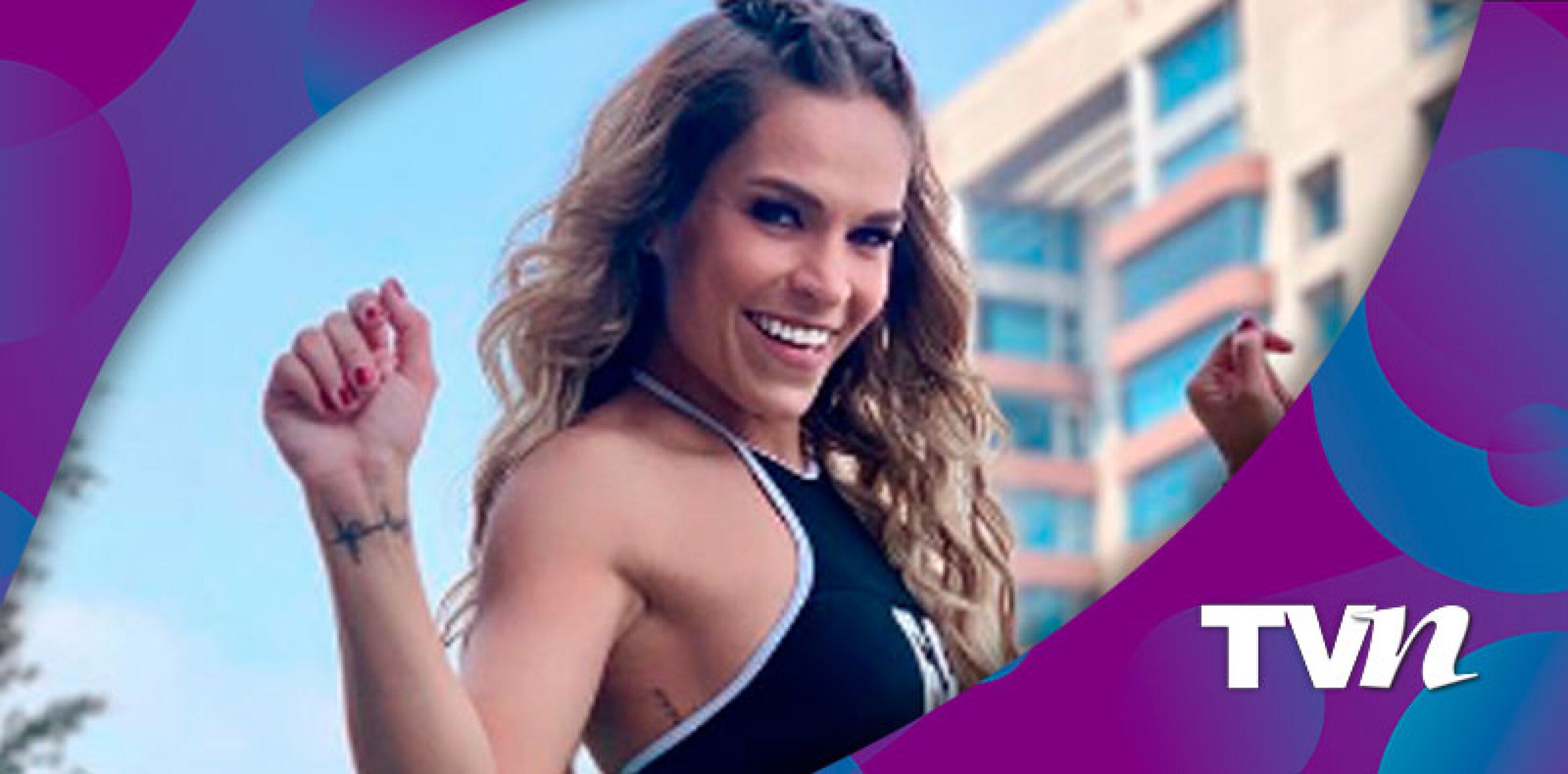 Instagram: @jennygarciaoficial