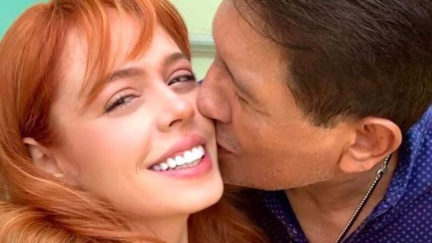 Eva Daniela revela cómo comenzó su relación con Juan Osorio