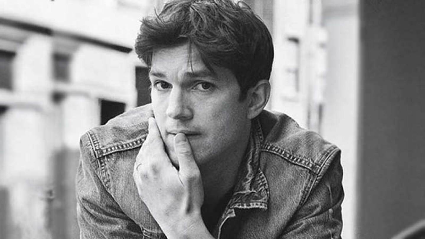 Ashton Kutcher está casado y tiene dos hijos
