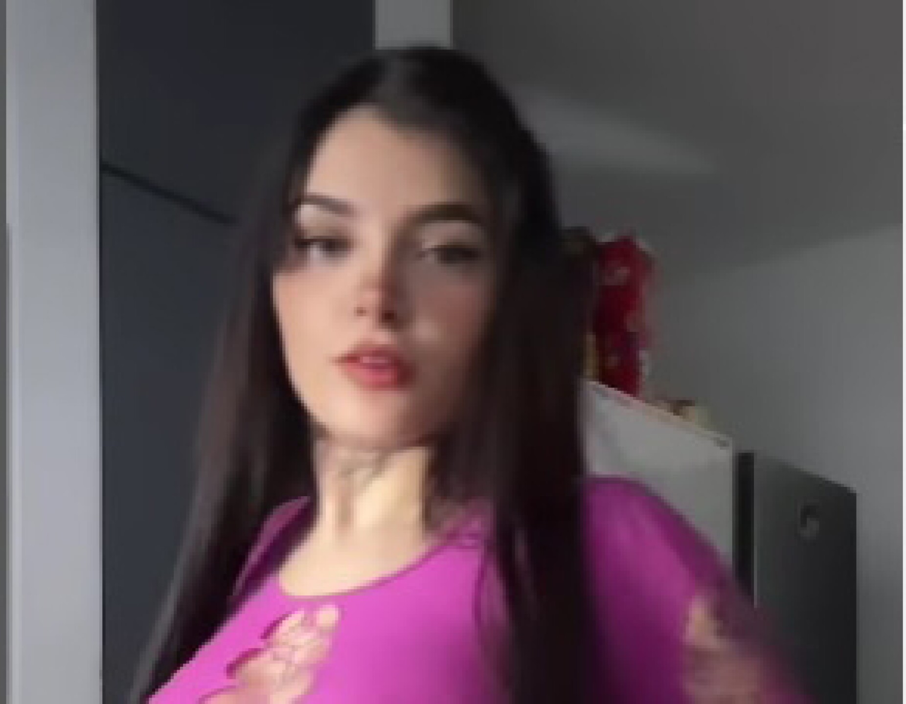 Karely Ruiz, modelo de 'OnlyFans', se quejó de críticas de usuarios de Instagram