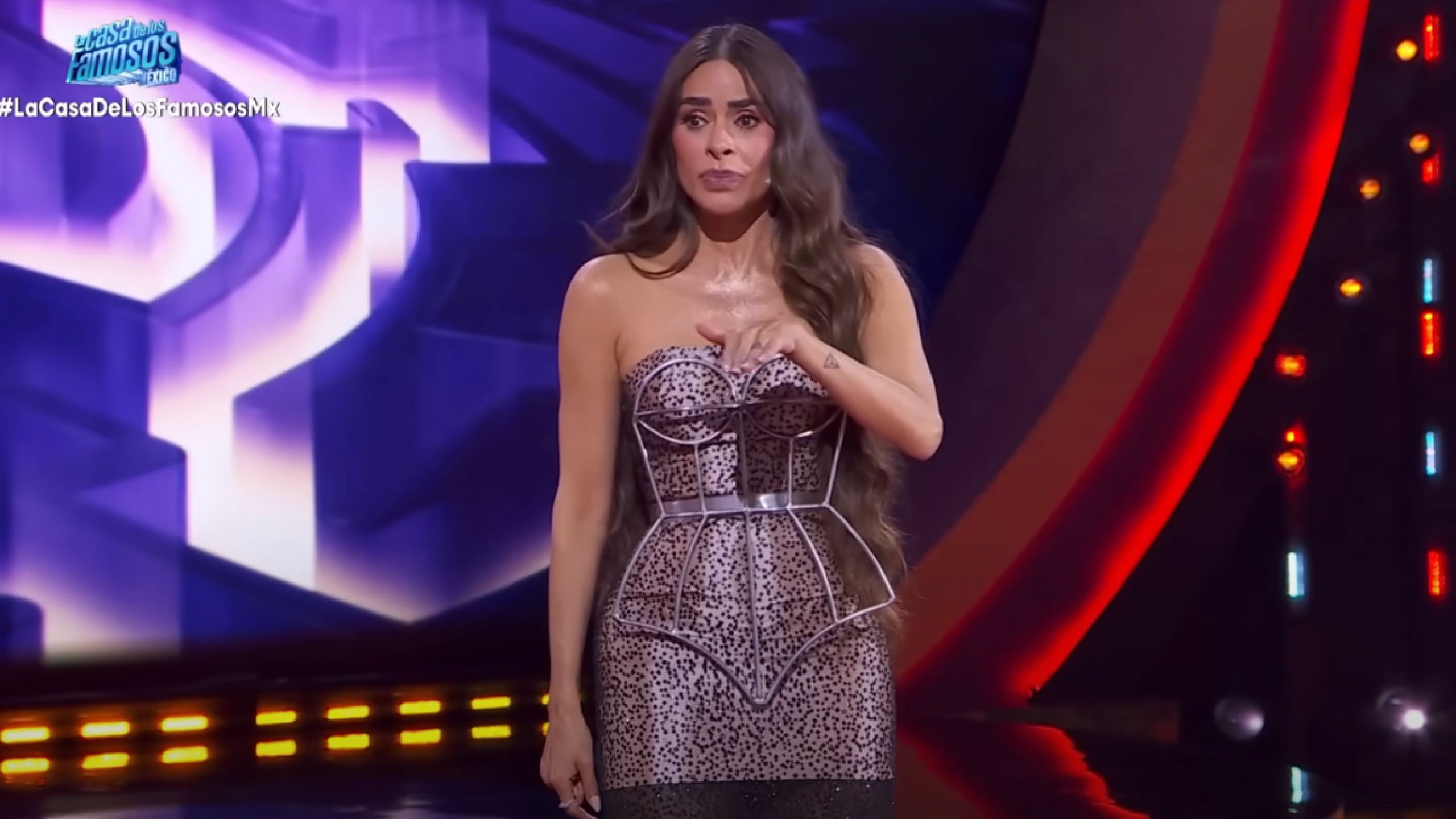 Galilea Montijo look en La casa de los famosos México 2025 gala de eliminación