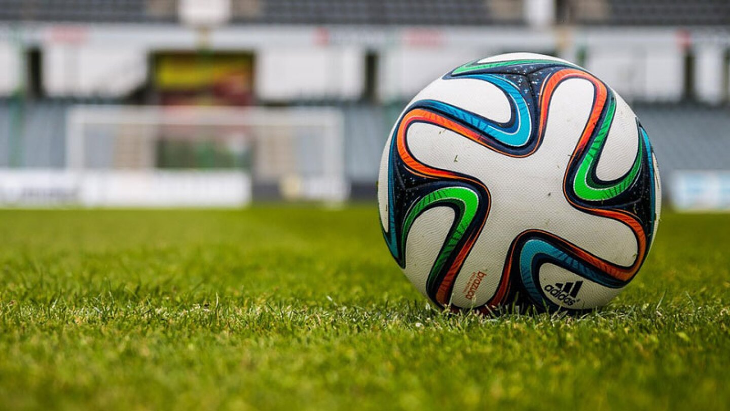 Futbolista es víctima de robo en su propia casa y le echa la culpa a la servidumbre