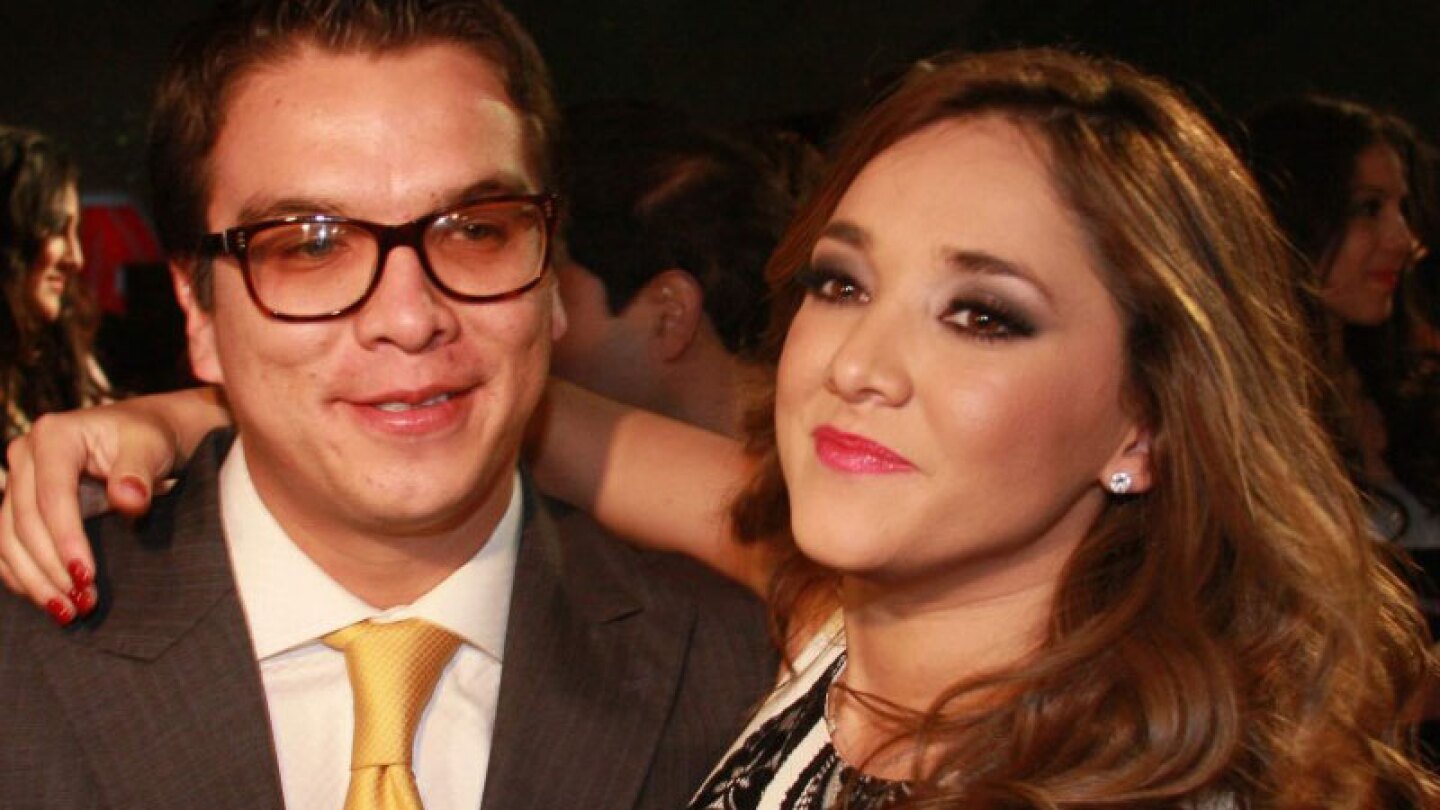 Sherlyn se reencuentra con su ex esposo y deja entrever que hay algo más